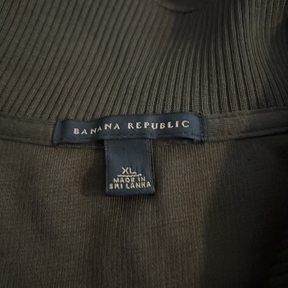 Never worn-Men’s quarter zip XL from Banana Republic - Picture 2 of 4